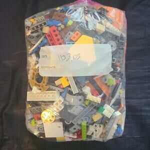 Lego random pieces lot size Ib 3.5